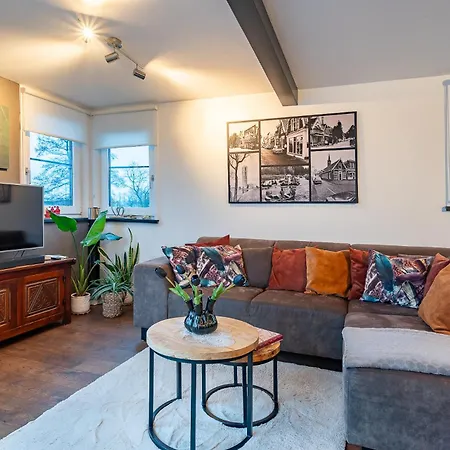 Watervillashiraz * Aalsmeer