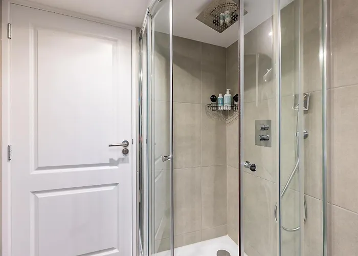 Botel Watervillashiraz Aalsmeer