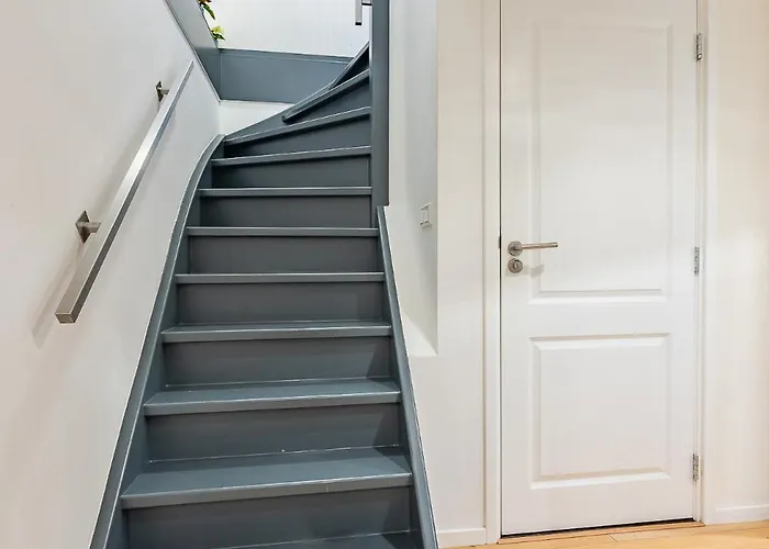 Watervillashiraz Botel Aalsmeer